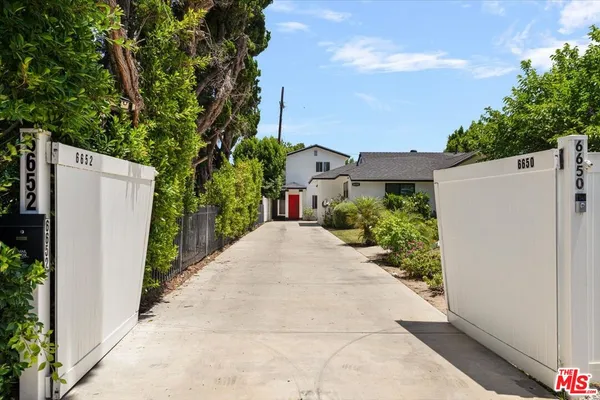 $3,495 | 6652 Orion Avenue, Van Nuys, CA 91406
