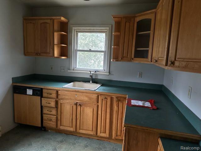 233 West Lafayette Street Romeo, MI 48065 - Photo 7 of 9 Gallery Image 7