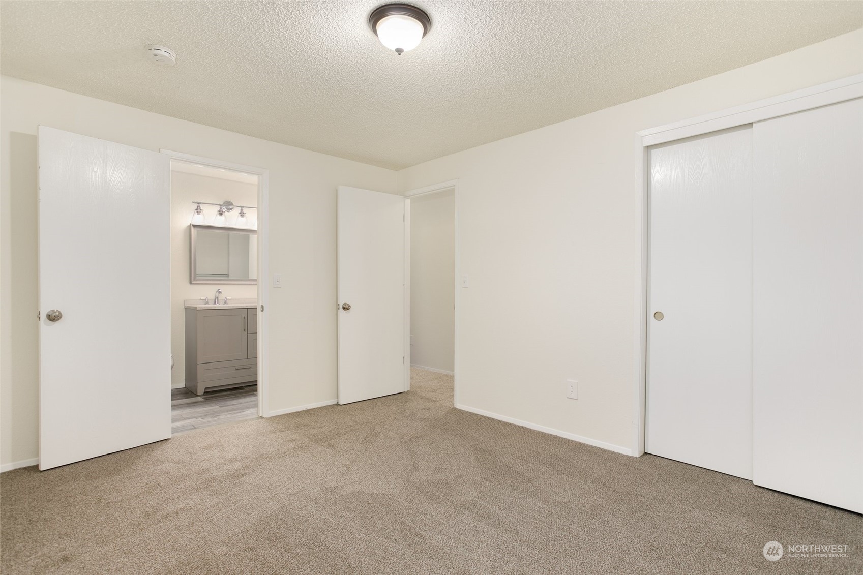 1656 Index Avenue Southeast Renton, WA 98058 - Photo 10 of 31 Gallery Image 10