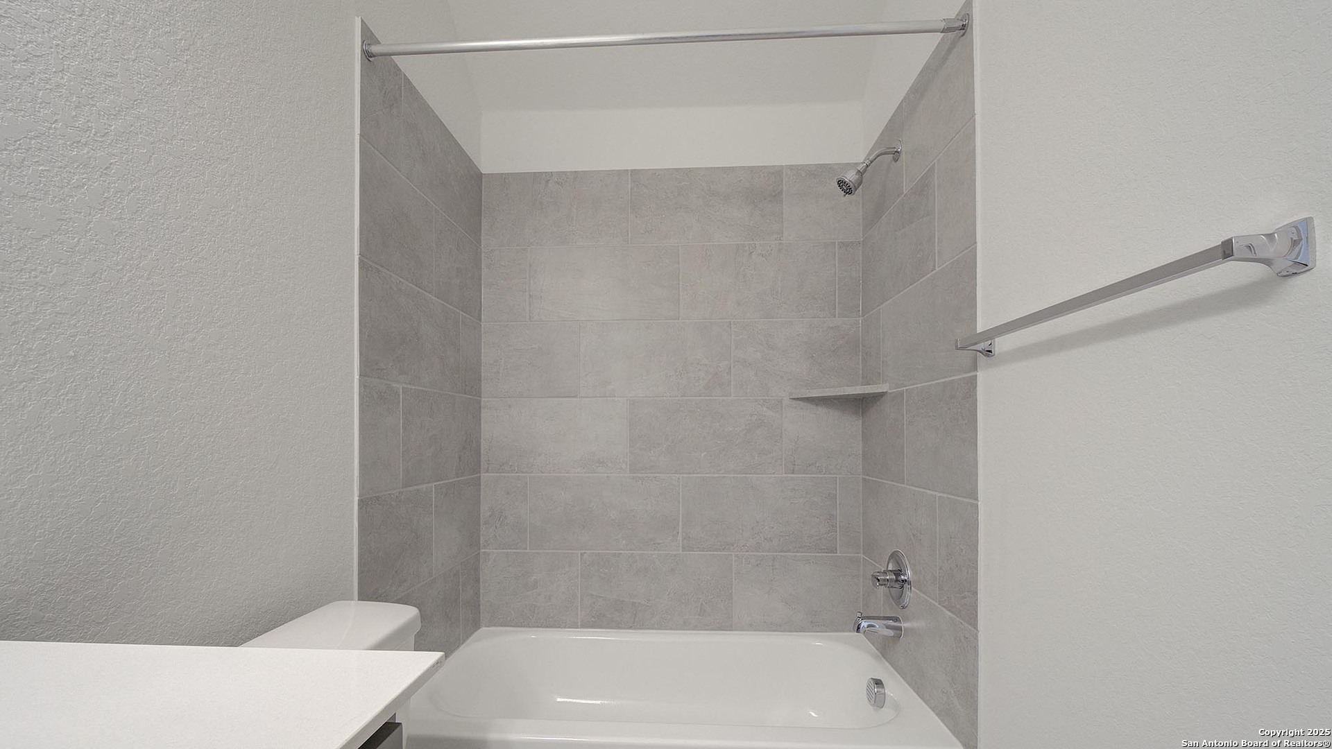 293 White Oak Castroville, TX 78009 - Photo 21 of 45