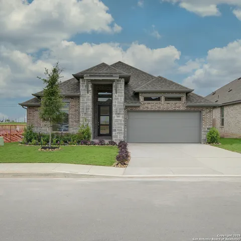 $474,900 | 293 White Oak, Castroville, TX 78009
