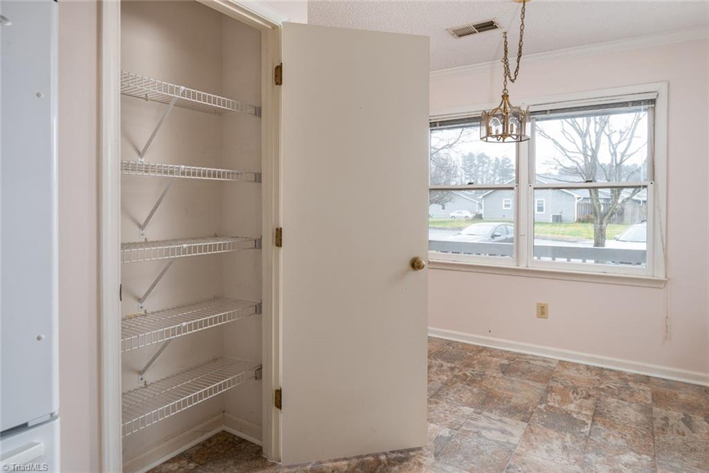 3138 Windchase Court High Point, NC 27265 - Photo 12 of 25 Gallery Image 12