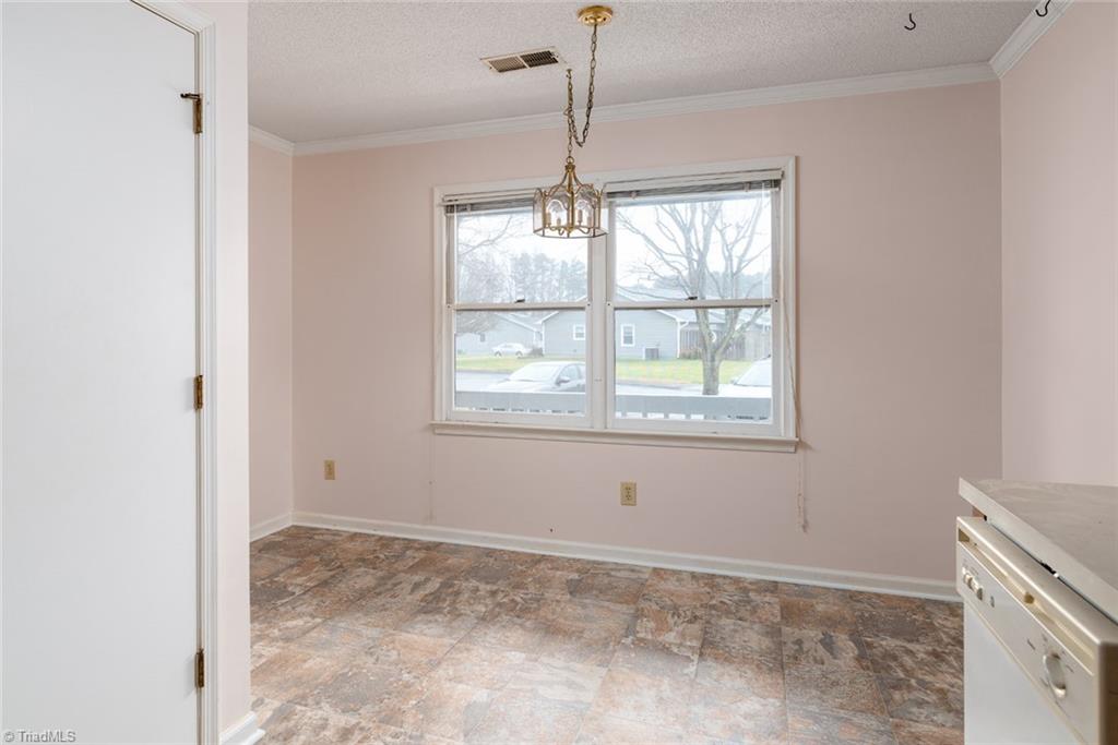 3138 Windchase Court High Point, NC 27265 - Photo 15 of 25 Gallery Image 15