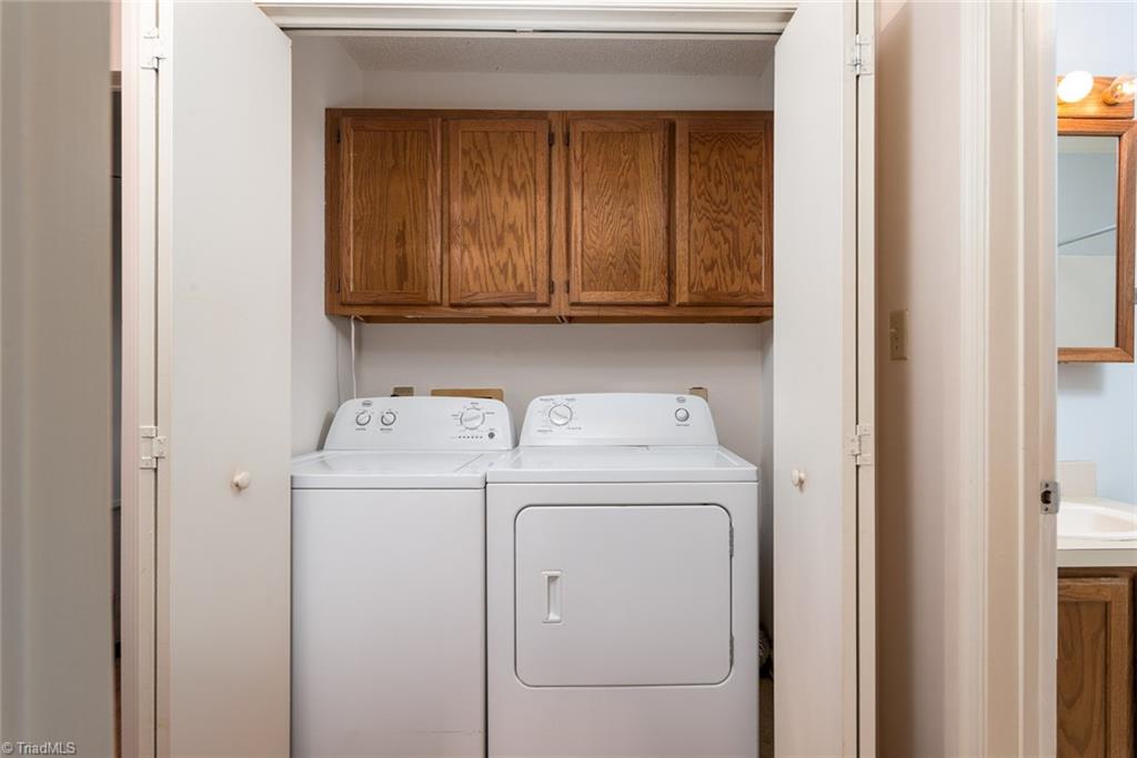 3138 Windchase Court High Point, NC 27265 - Photo 16 of 25 Gallery Image 16