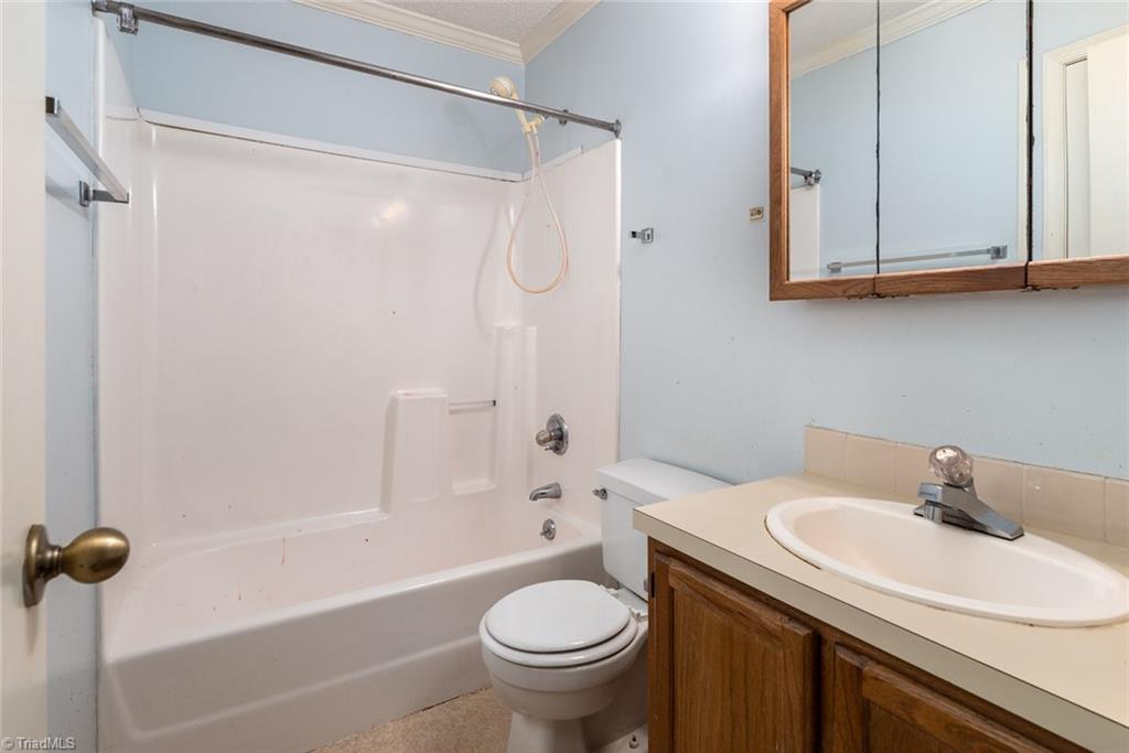 3138 Windchase Court High Point, NC 27265 - Photo 18 of 25 Gallery Image 18