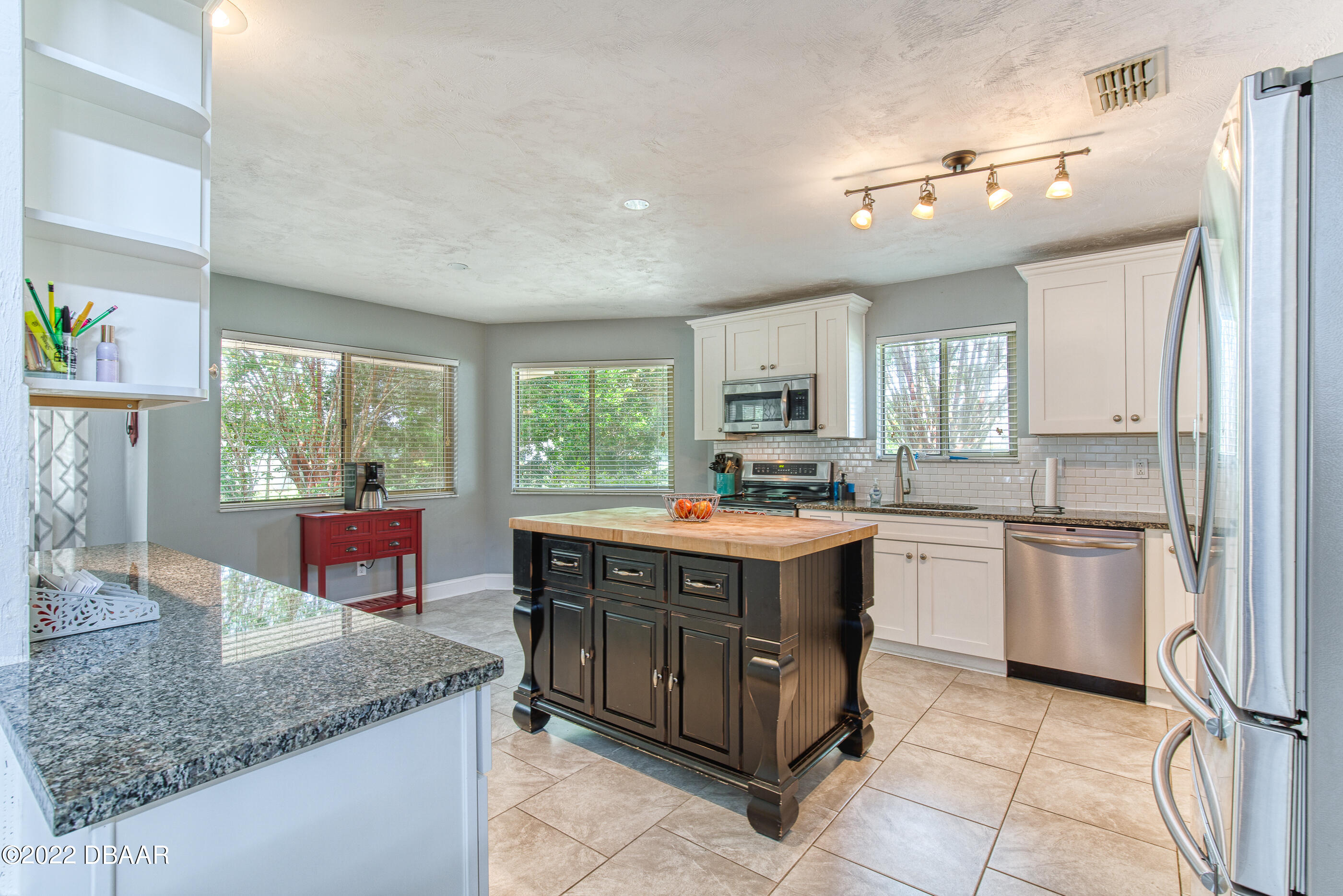 82 Kingsley Place Ormond Beach, FL 32174 - Photo 17 of 32 82KingsleyPlace-24