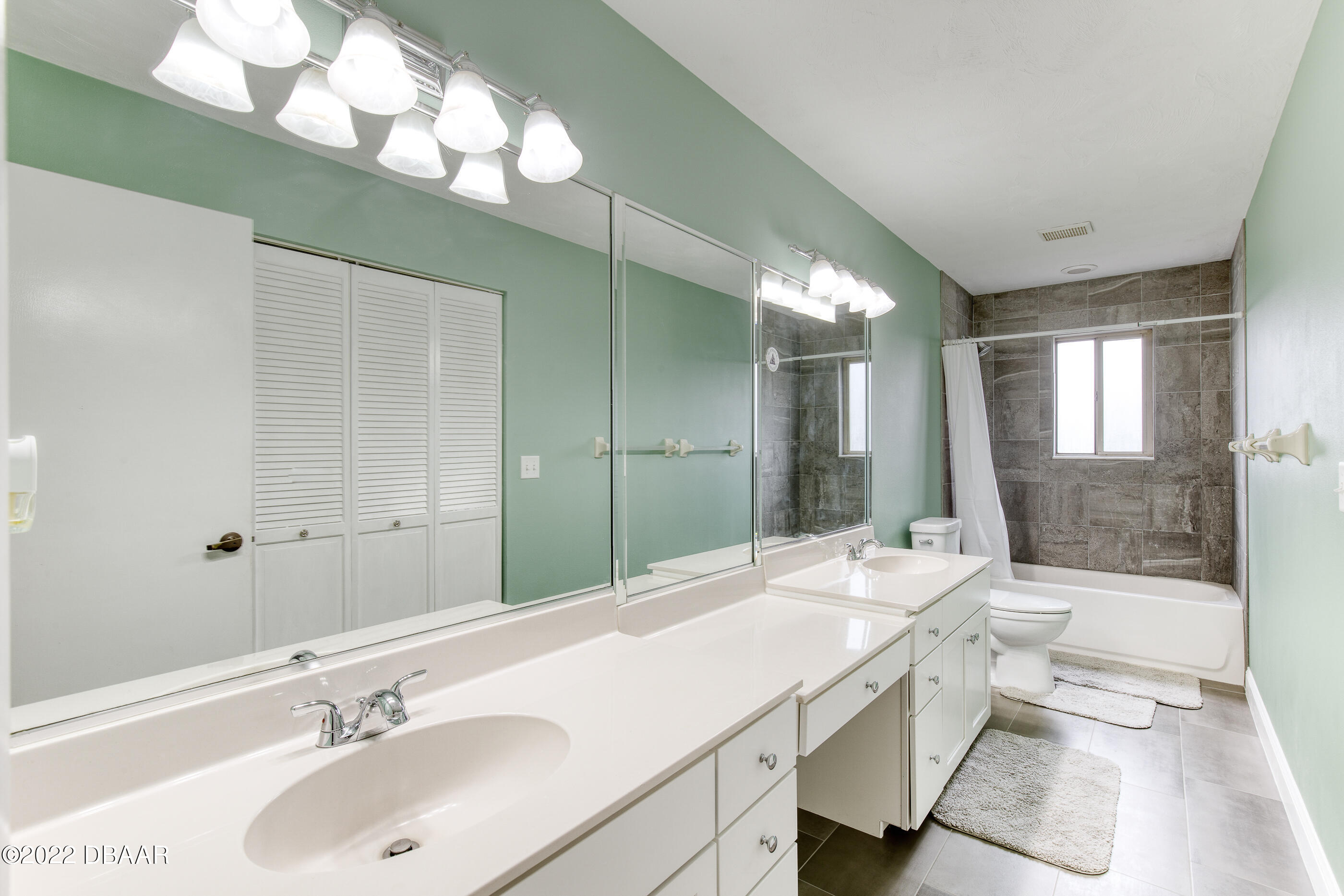 82 Kingsley Place Ormond Beach, FL 32174 - Photo 25 of 32 82KingsleyPlace-44