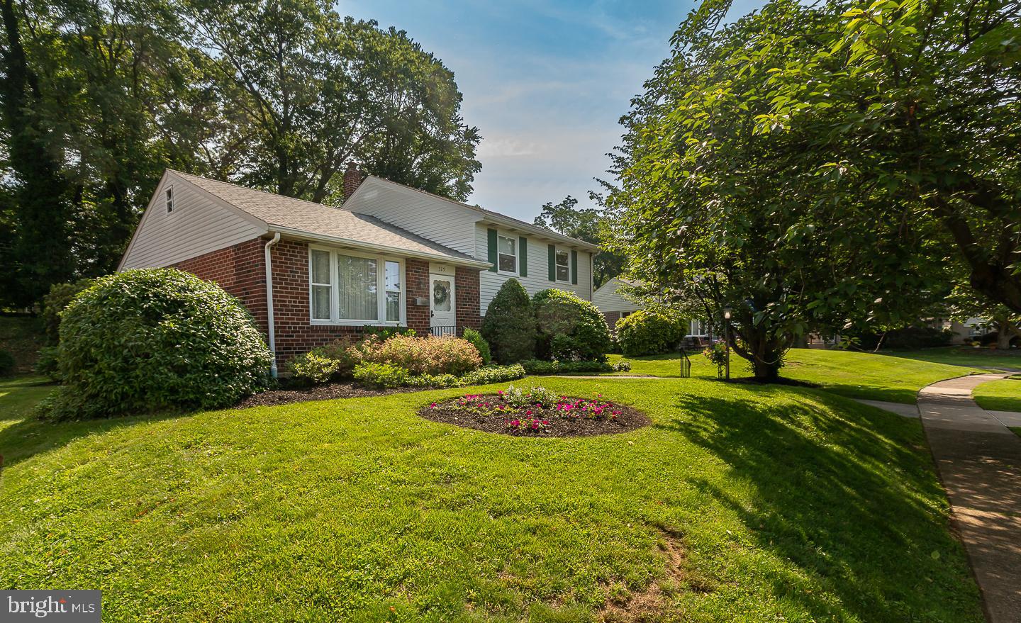 325 Rittenhouse Circle Havertown, PA 19083 - Photo 1 of 34 Gallery Image 1