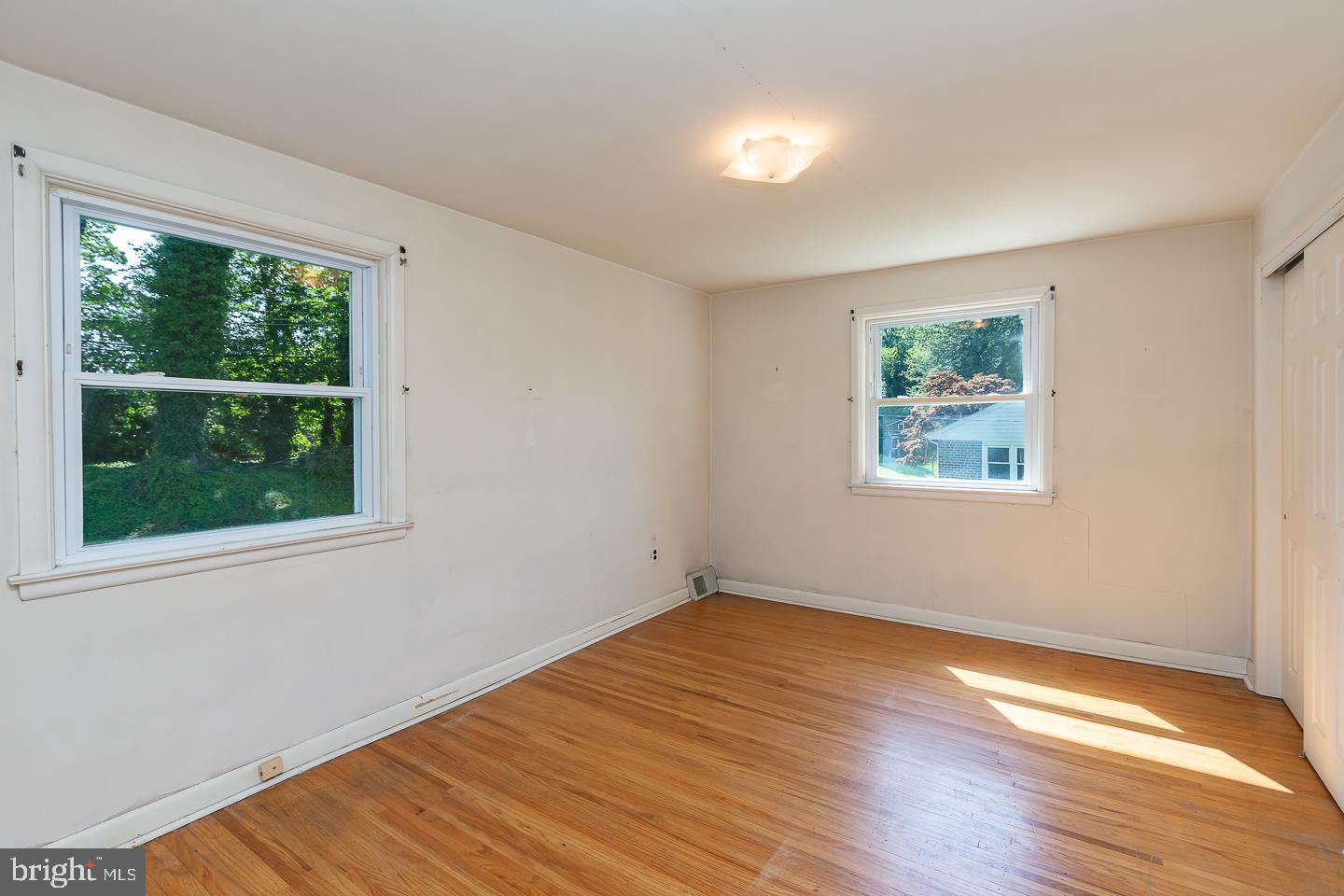 325 Rittenhouse Circle Havertown, PA 19083 - Photo 24 of 34 Second Bedroom