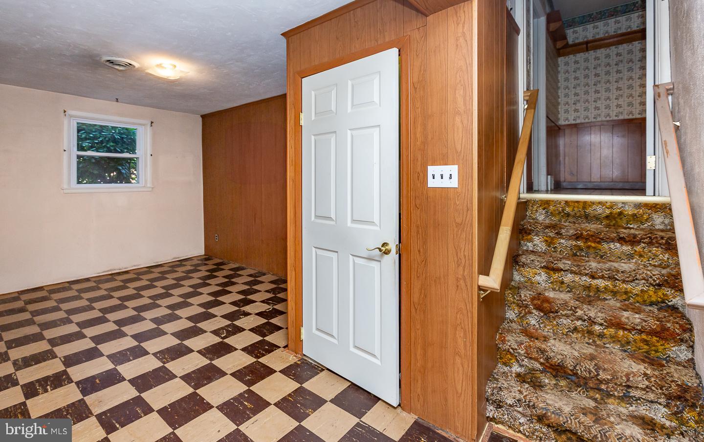 325 Rittenhouse Circle Havertown, PA 19083 - Photo 29 of 34 Lower Level Family Room