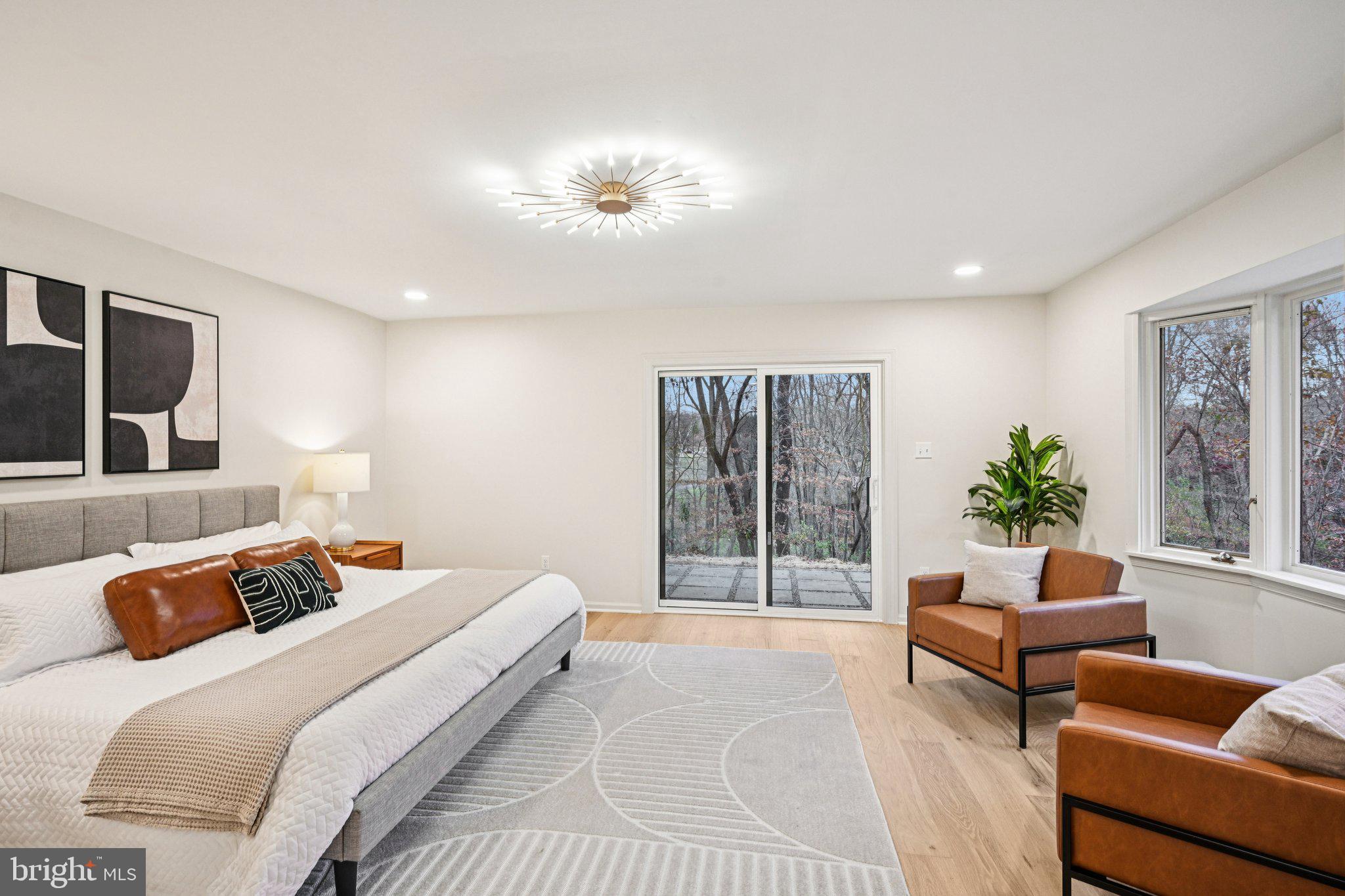 38 Ringfield Road Chadds Ford, PA 19317 - Photo 27 of 50 a bedroom with a bed and a couch