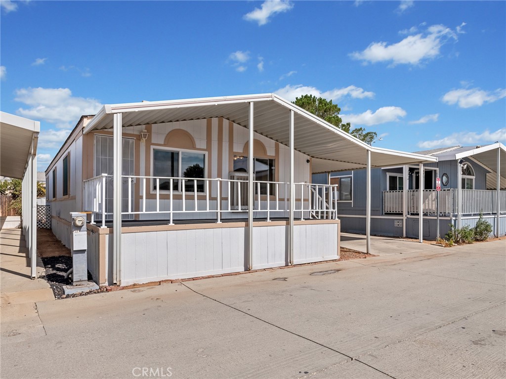 22020 Nisqually Road, Unit 3 Apple Valley, CA 92308 - Photo 3 of 35 a view of house with a outdoor space