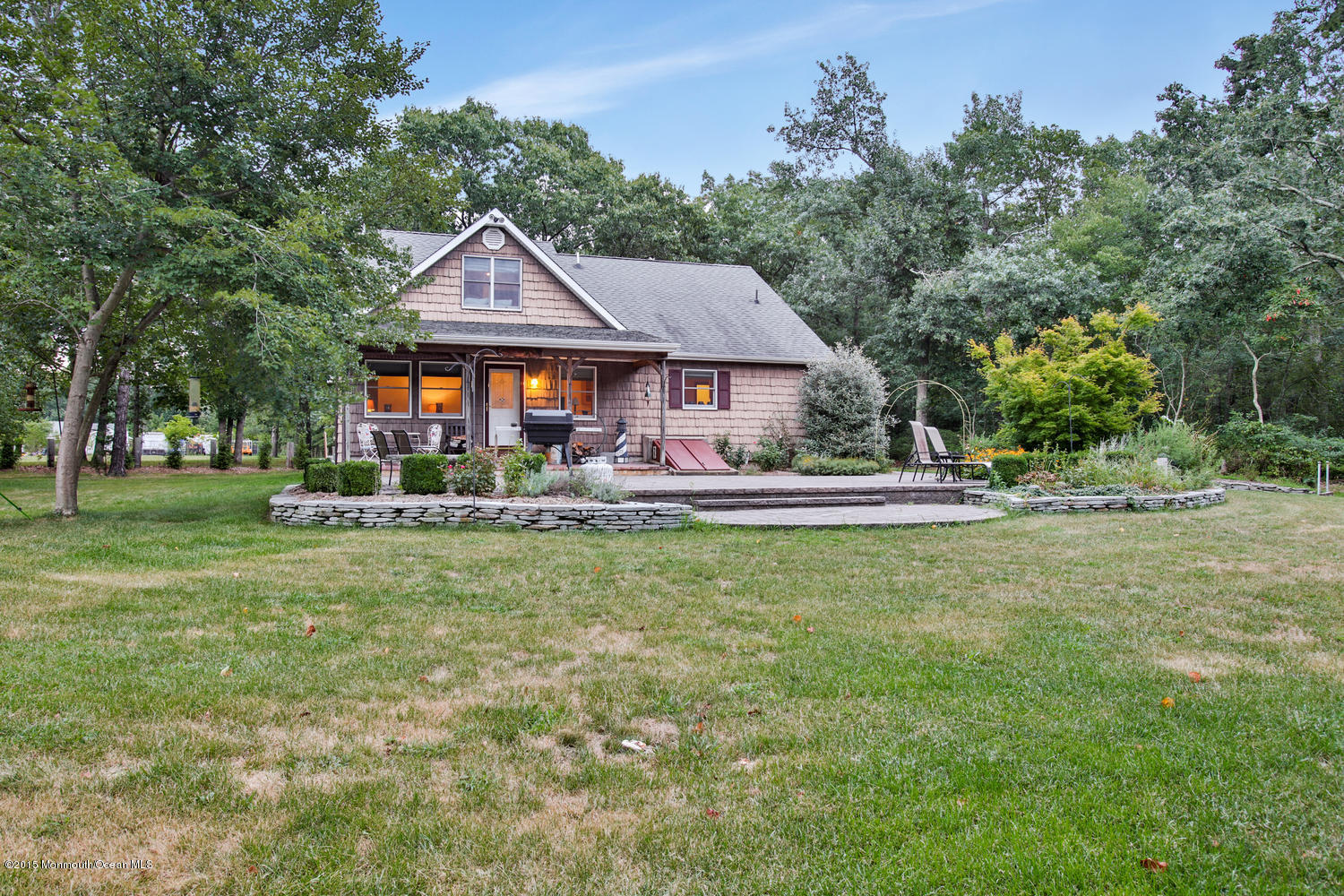 714 Oak Glen Road Howell, NJ 07731 - Photo 15 of 34 714 Oak Glen Rd Howell NJ-large-015-13-1