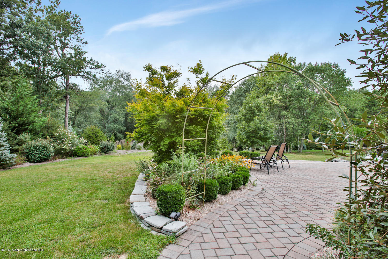 714 Oak Glen Road Howell, NJ 07731 - Photo 10 of 34 714 Oak Glen Rd Howell NJ-large-010-8-1K