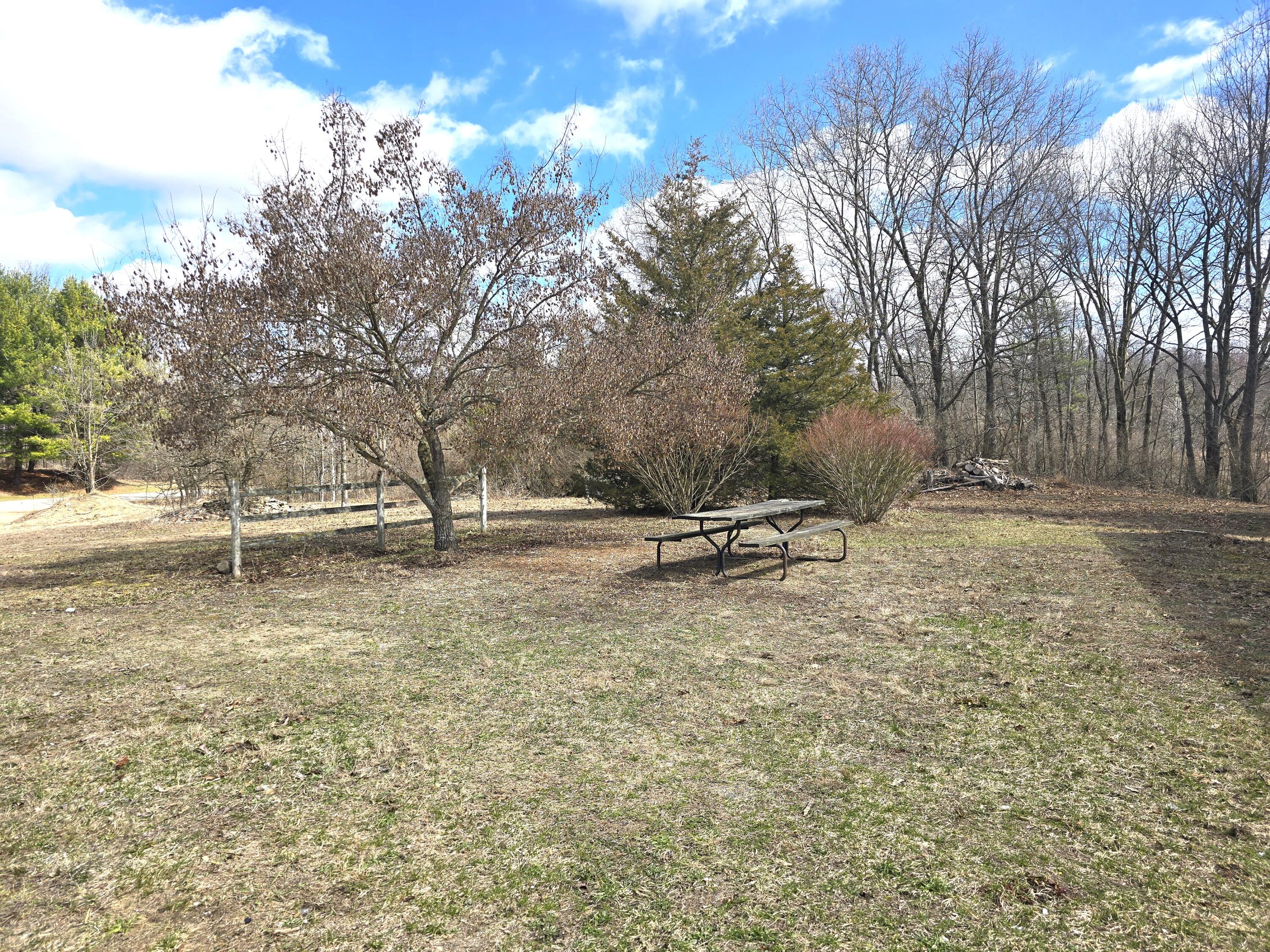 2801 West Dowling Road Delton, MI 49046 - Photo 26 of 38 1000012348