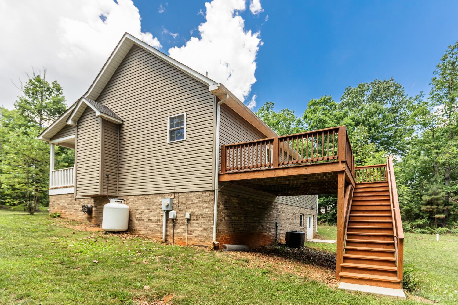316 Tower Hill Road Appomattox, VA 24522 - Photo 44 of 46