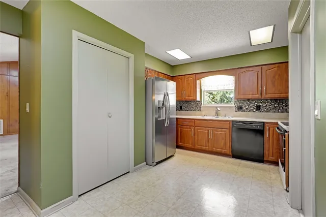 $465,000 | 96159 Piney Island Drive, Fernandina Beach, FL 32034