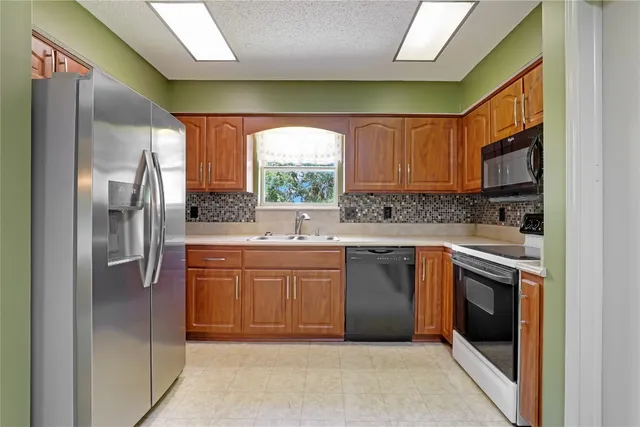 $465,000 | 96159 Piney Island Drive, Fernandina Beach, FL 32034