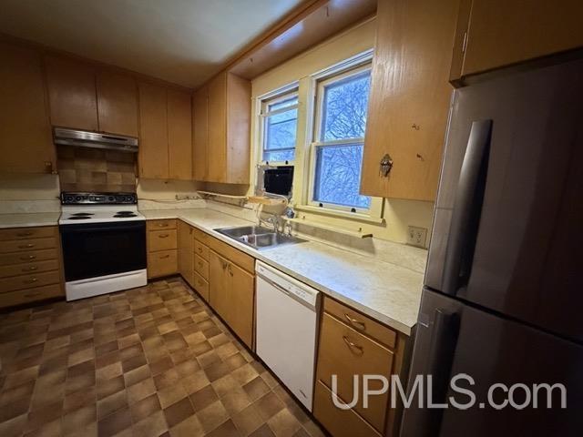 206 East Ridge Street Marquette, MI 49855 - Photo 27 of 92