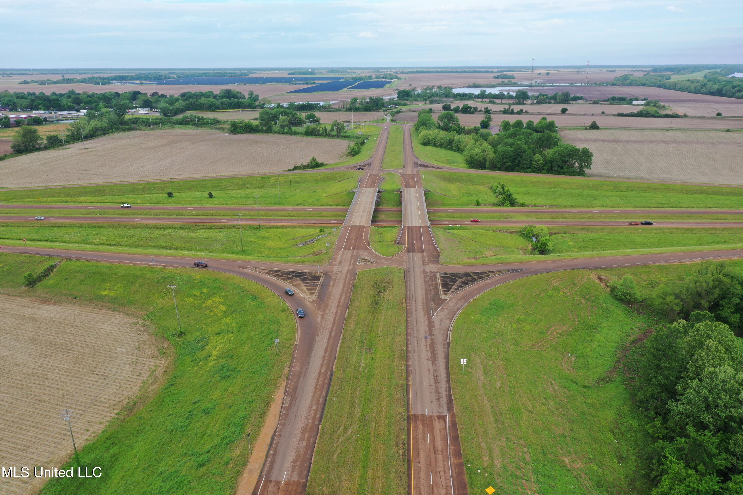 8311 Highway 302 Road Walls, MS 38680 - Photo 3 of 54 DJI_0630