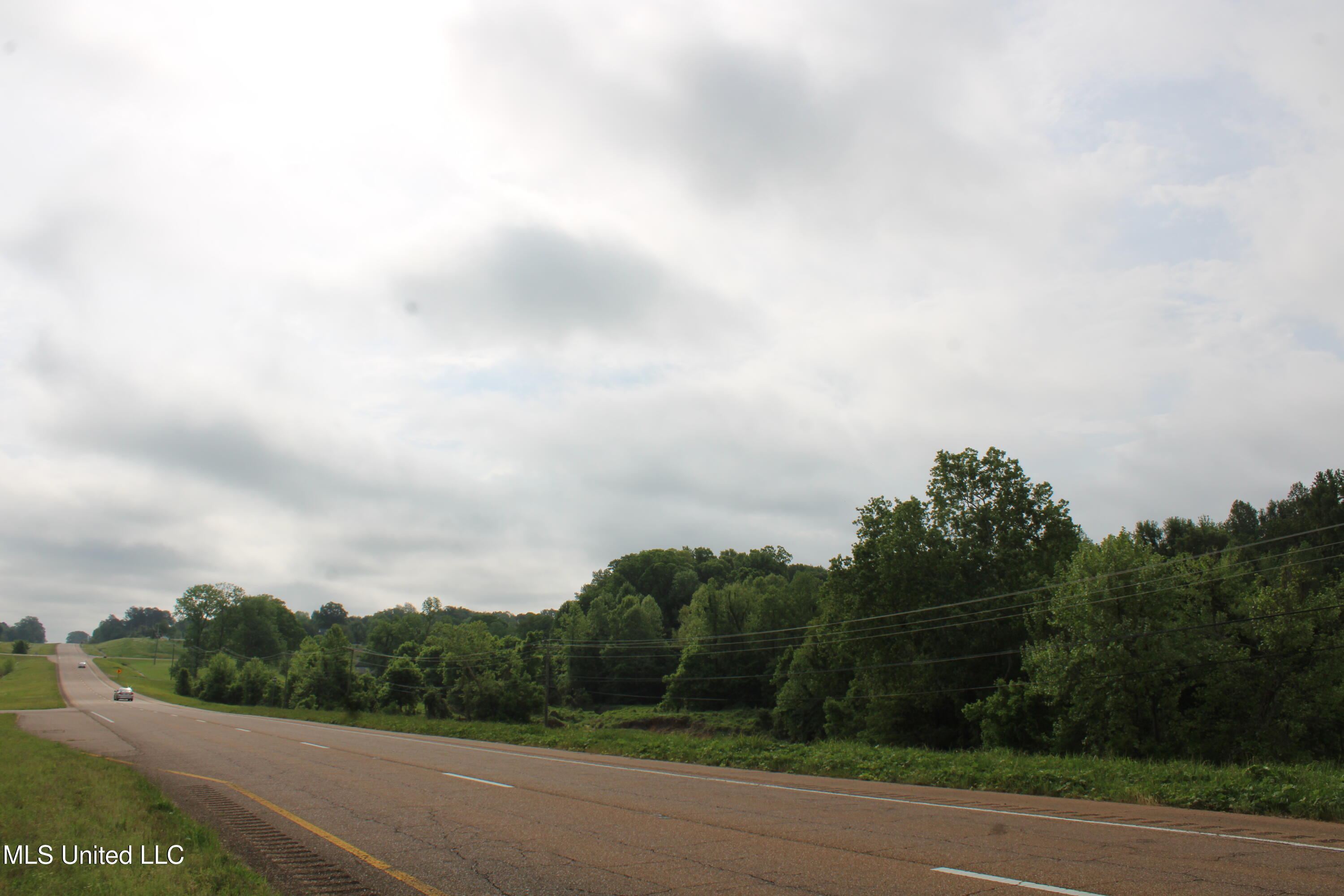 8311 Highway 302 Road Walls, MS 38680 - Photo 34 of 54 IMG_5947