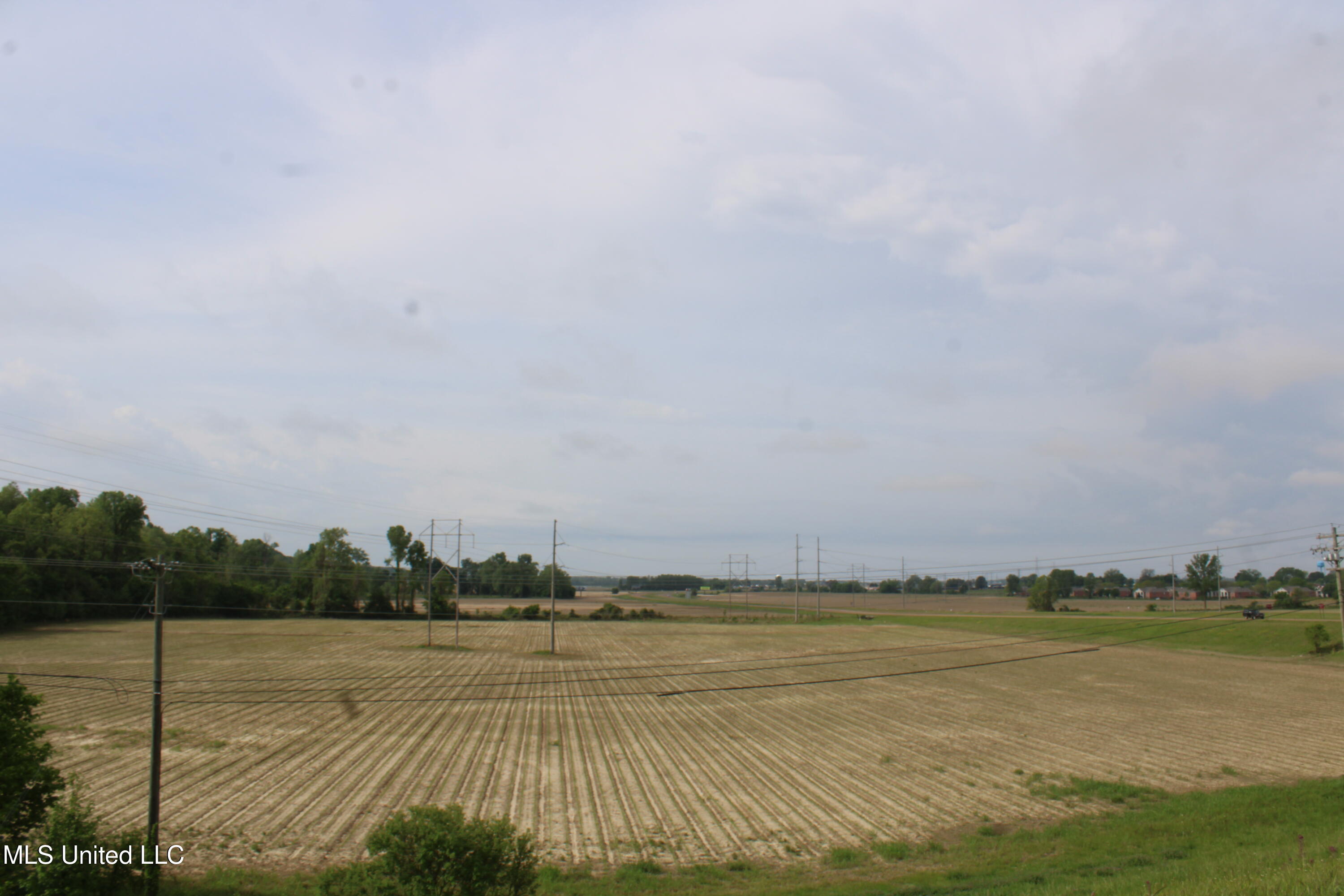 8311 Highway 302 Road Walls, MS 38680 - Photo 36 of 54 IMG_5950