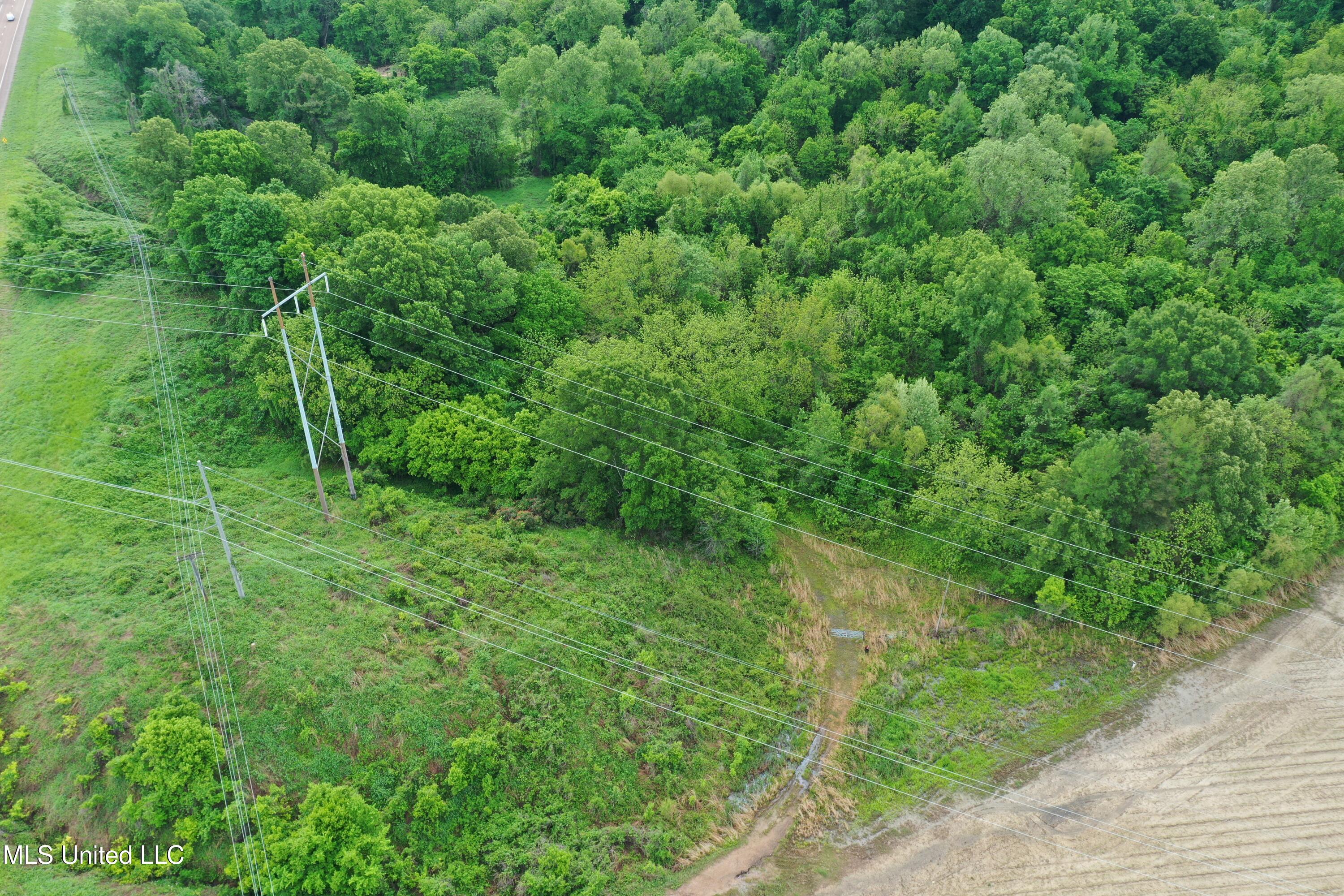8311 Highway 302 Road Walls, MS 38680 - Photo 4 of 54 DJI_0629
