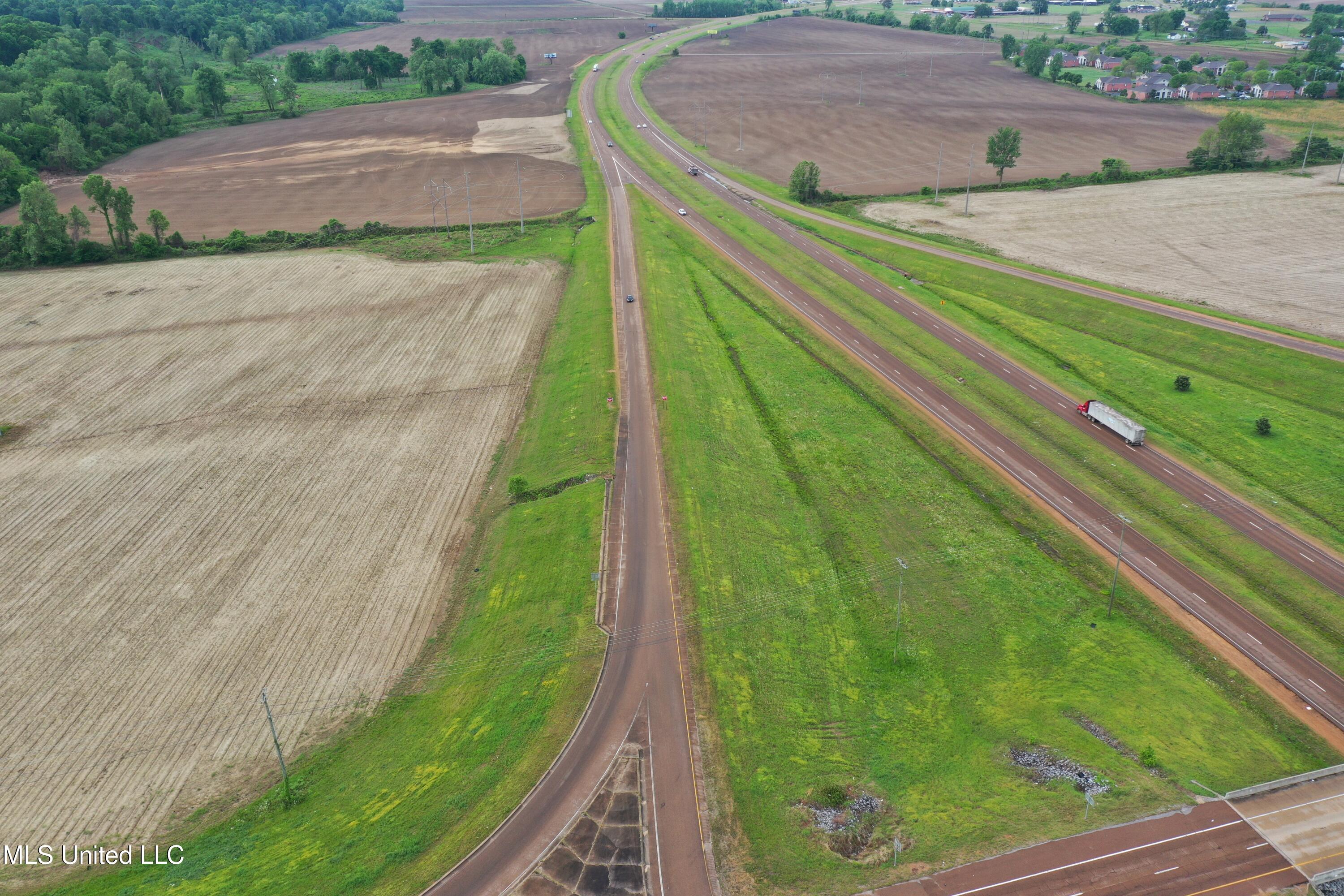 8311 Highway 302 Road Walls, MS 38680 - Photo 6 of 54 DJI_0627