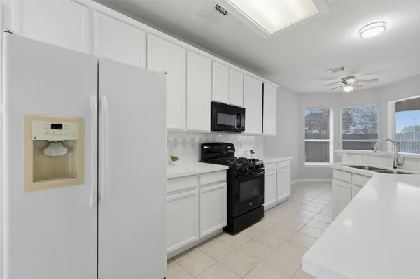 $330,000 | 2202 Melanie Park Drive, Spring, TX 77388