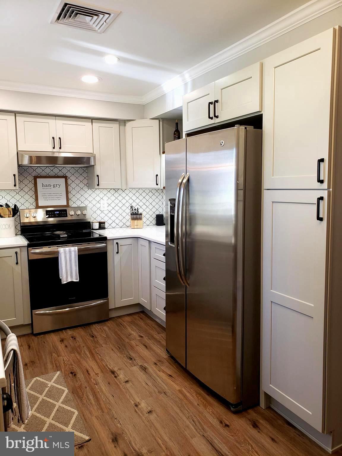 11 Verdant Road Levittown, PA 19057 - Photo 14 of 43