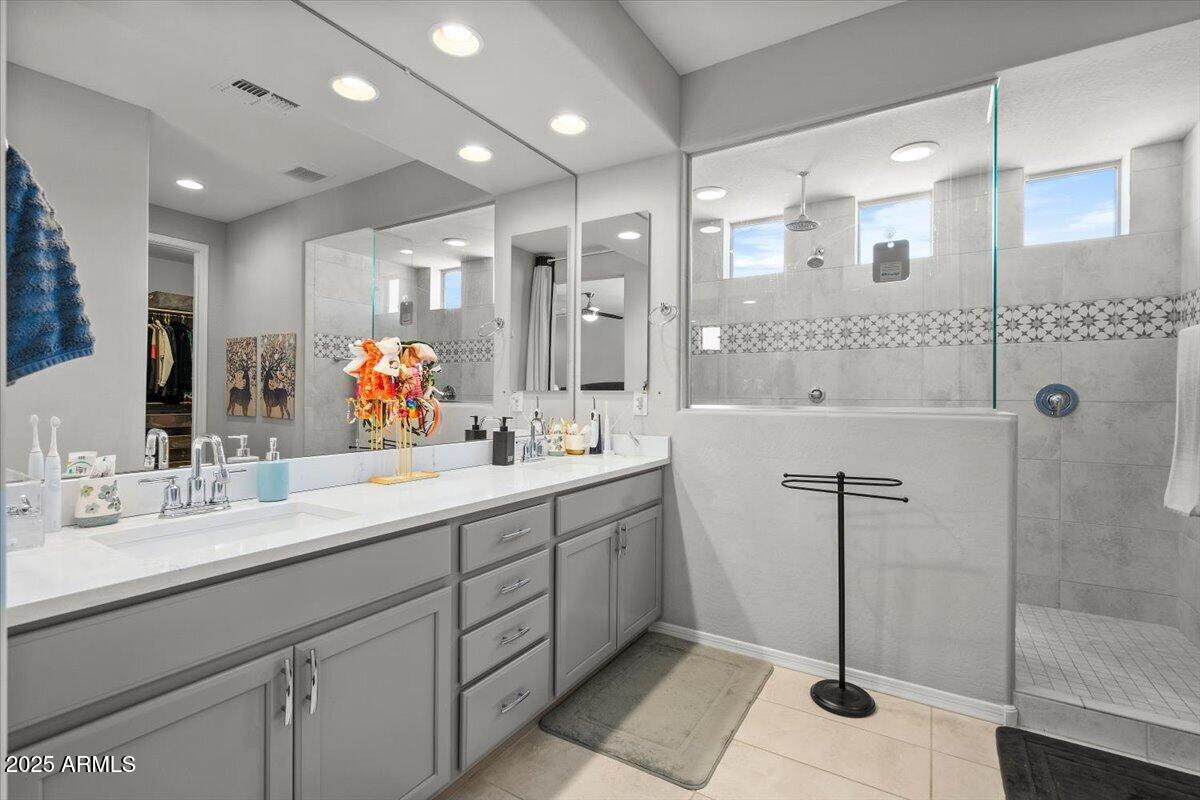 7048 West Redbird Road Peoria, AZ 85383 - Photo 32 of 42 33-QVB01093