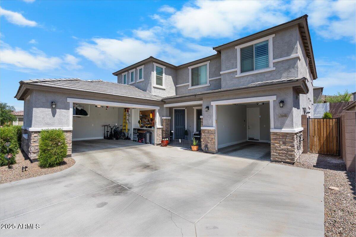 7048 West Redbird Road Peoria, AZ 85383 - Photo 8 of 42 04-QVB00742