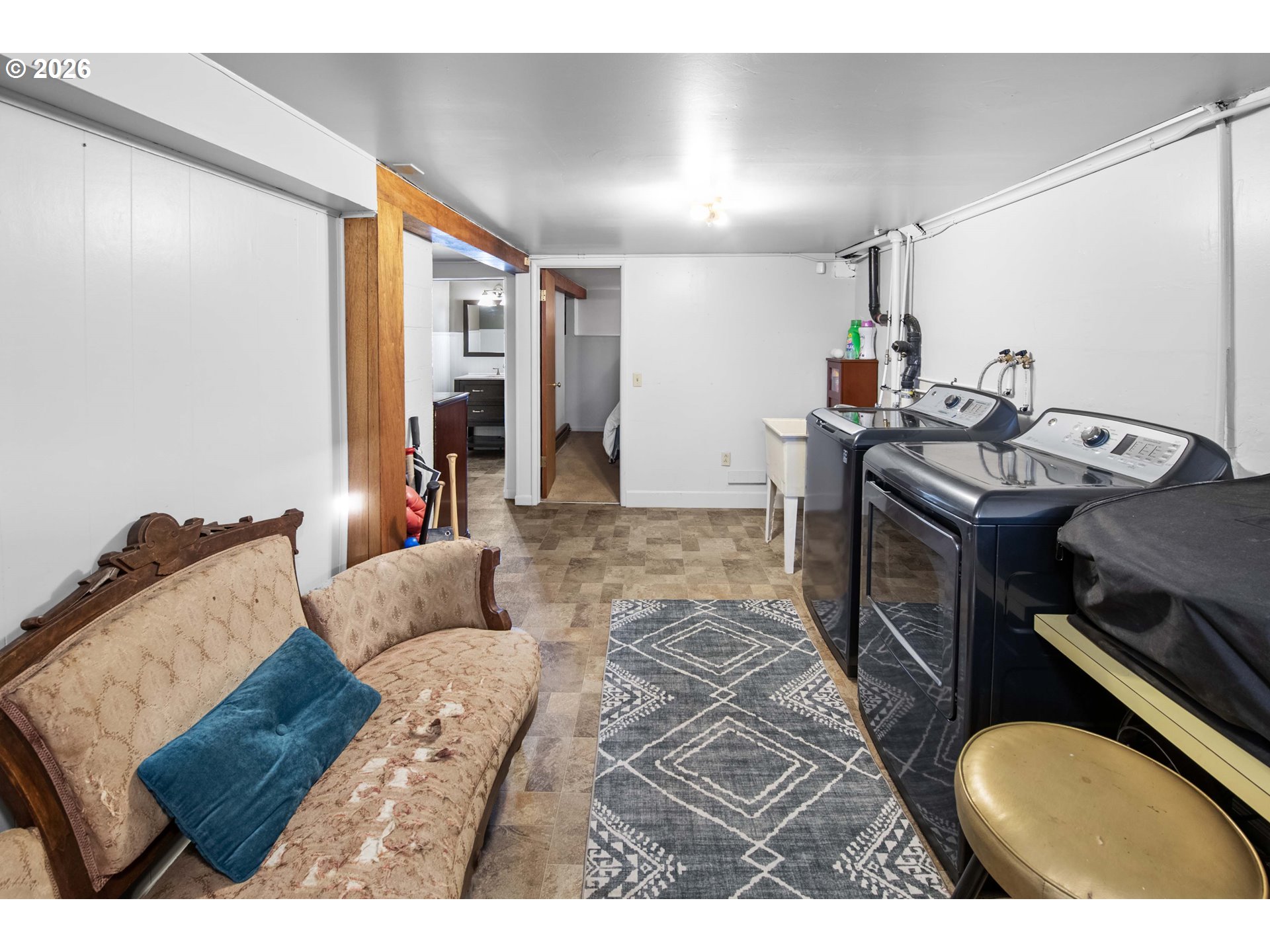 1864 4th Street Astoria, OR 97103 - Photo 19 of 33 Utility Room