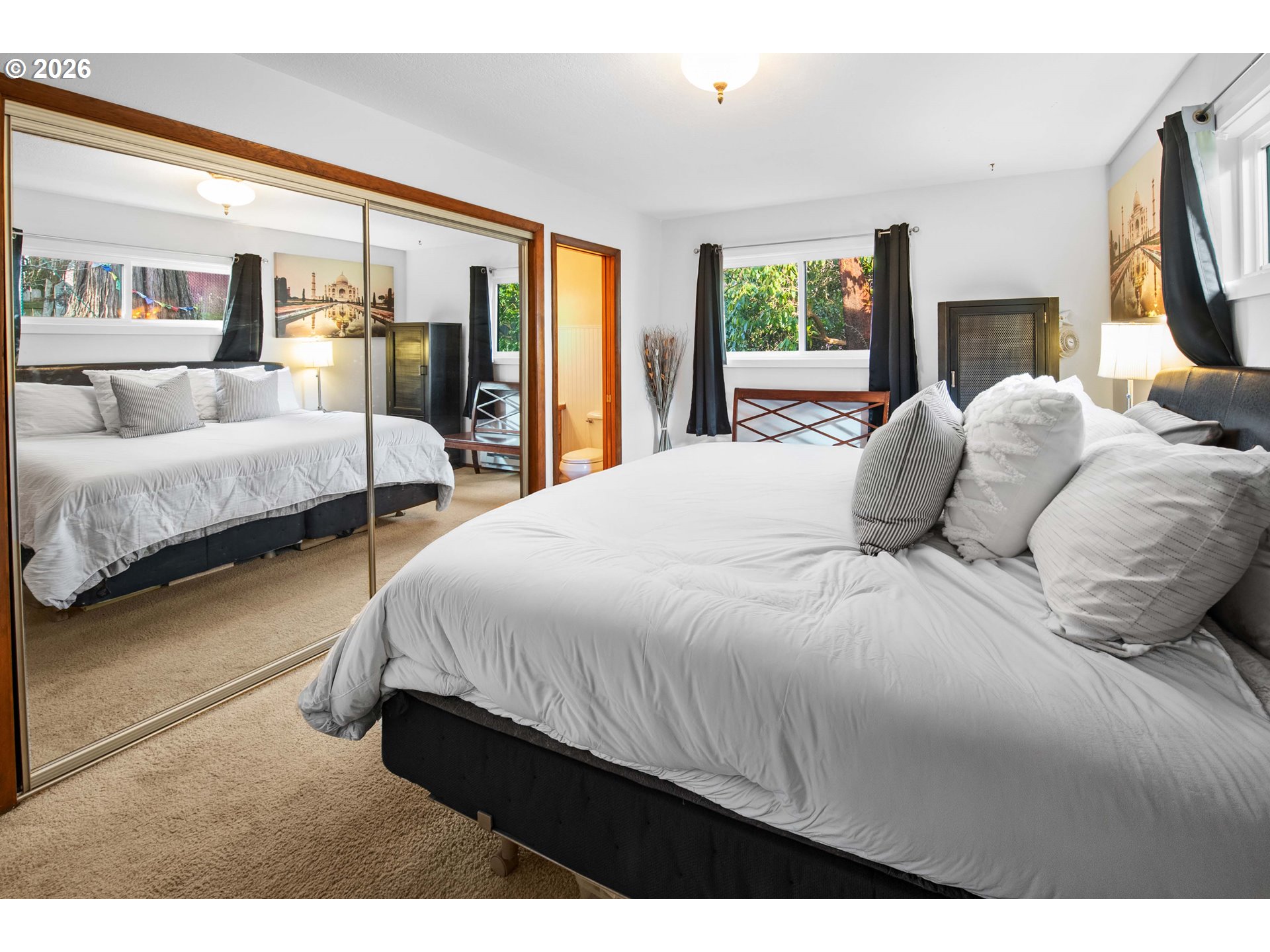 1864 4th Street Astoria, OR 97103 - Photo 10 of 33 Bedroom