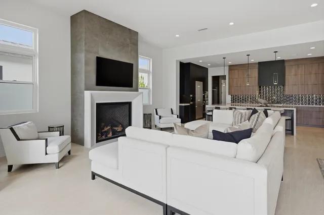 $2,400,000 | 58990 Marbella, La Quinta, CA 92253