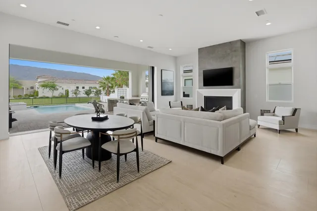 $2,400,000 | 58990 Marbella, La Quinta, CA 92253