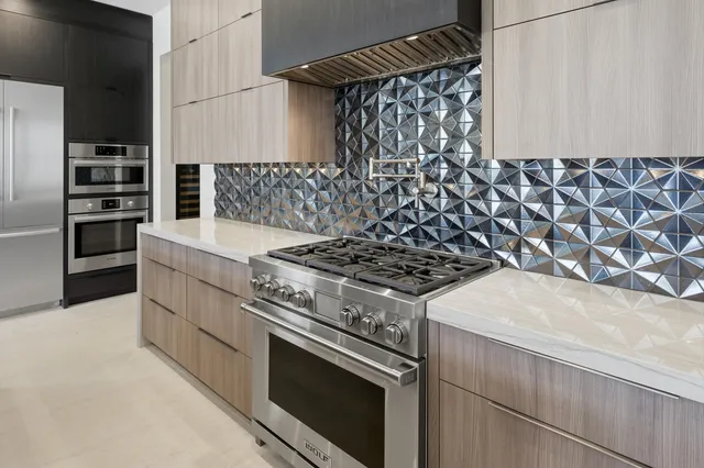 $2,400,000 | 58990 Marbella, La Quinta, CA 92253