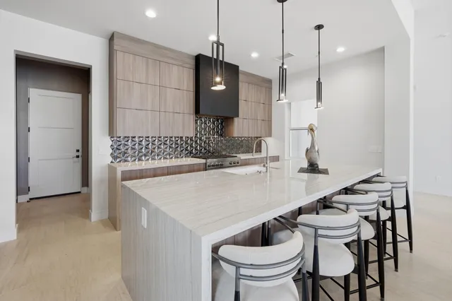 $2,400,000 | 58990 Marbella, La Quinta, CA 92253