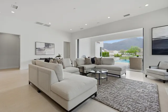 $2,400,000 | 58990 Marbella, La Quinta, CA 92253