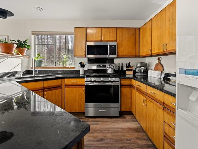 $355,000 | 41 Winding Brook Drive, South Burlington, VT 05403