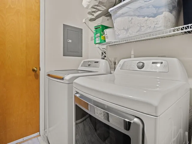 $355,000 | 41 Winding Brook Drive, South Burlington, VT 05403