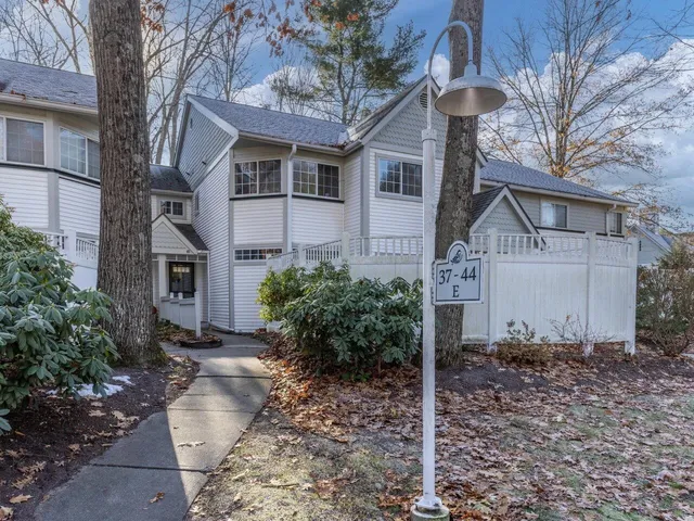 $355,000 | 41 Winding Brook Drive, South Burlington, VT 05403