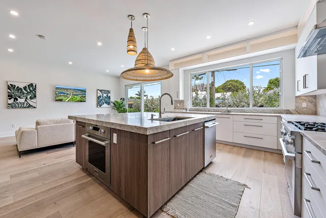 $25,000 | 310 Edmor Road, West Palm Beach, FL 33405