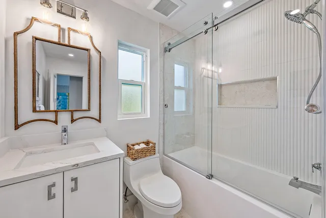 $25,000 | 310 Edmor Road, West Palm Beach, FL 33405