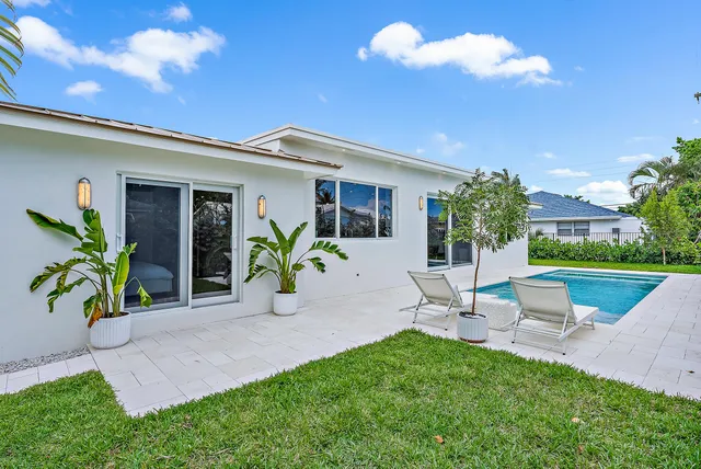 $25,000 | 310 Edmor Road, West Palm Beach, FL 33405