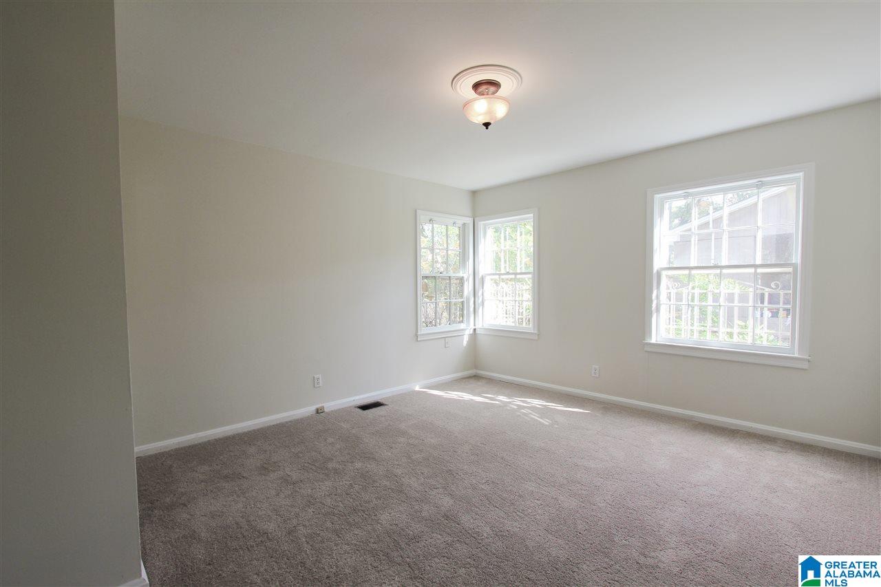 736 Martinwood Road Birmingham, AL 35235 - Photo 15 of 18