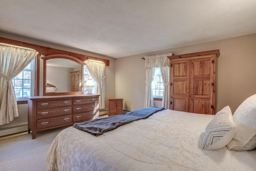 10 Hilltop Road Plaistow, NH 03865 - Photo 17 of 41 Gallery Image 17