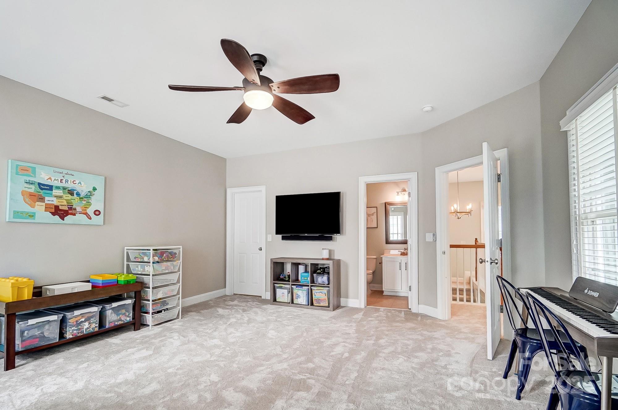 916 Tuckerton Fort Mill, SC 29708 - Photo 34 of 48 Gallery Image 34