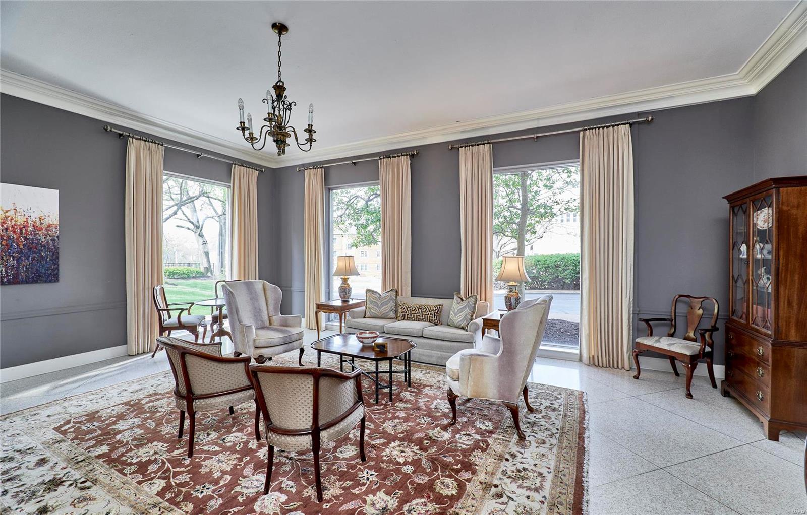 900 South Hanley Road, Unit 10D Clayton, MO 63105 - Photo 37 of 64