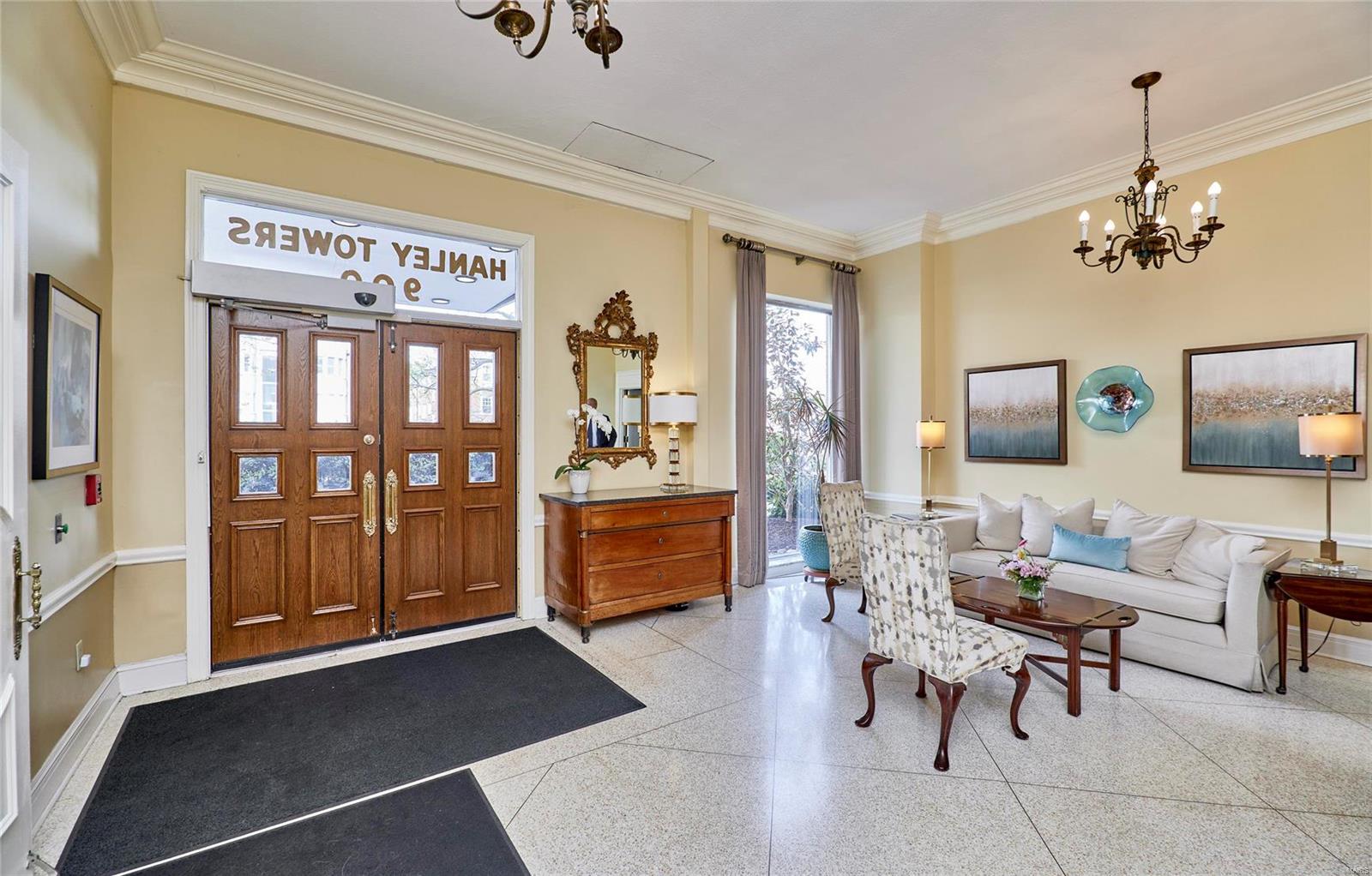 900 South Hanley Road, Unit 10D Clayton, MO 63105 - Photo 45 of 64